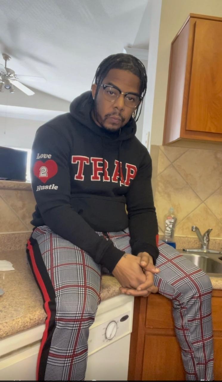 TRAP BLACK AND RED  HOODIE