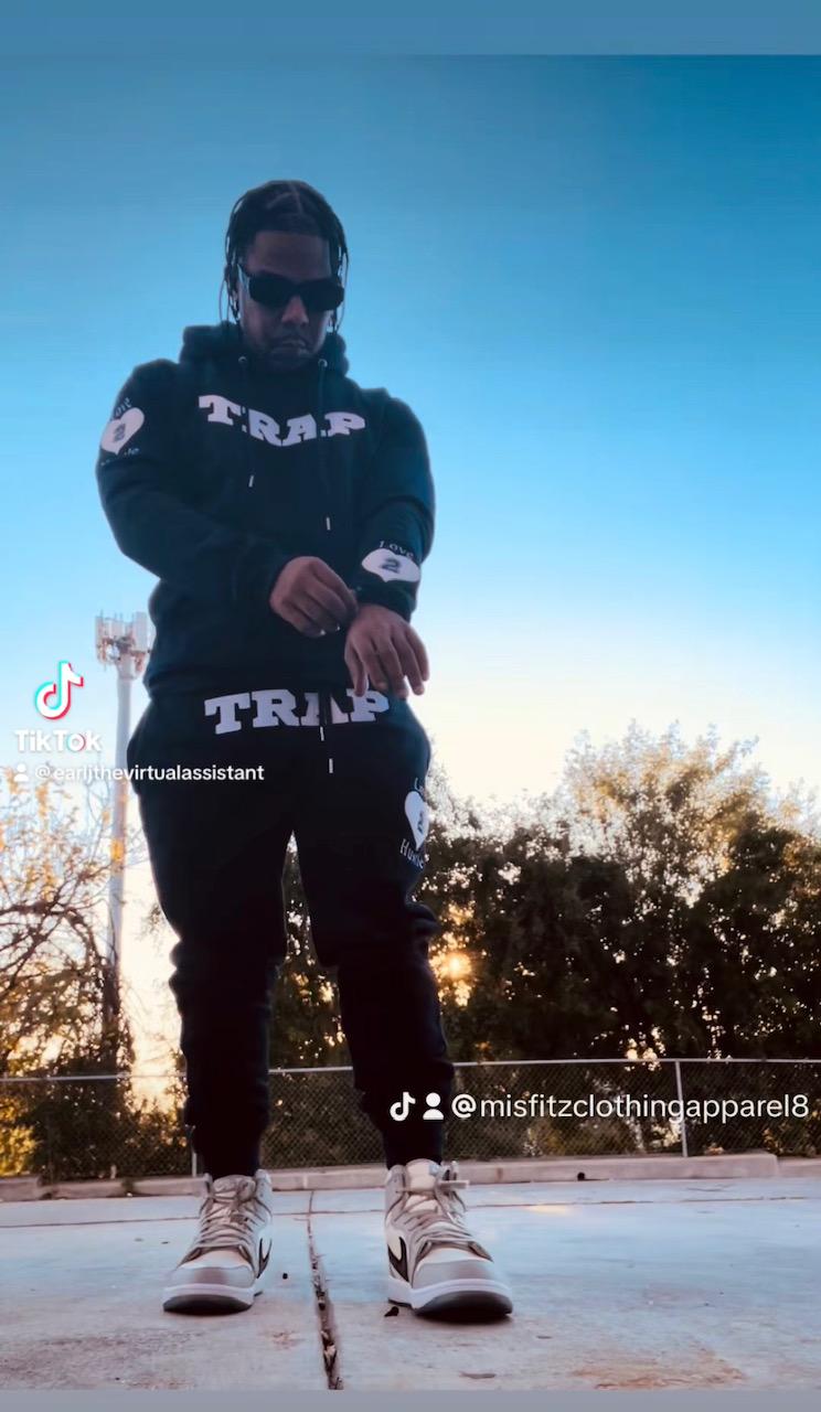 TRAP NAVY BLUE SWEATPANTS